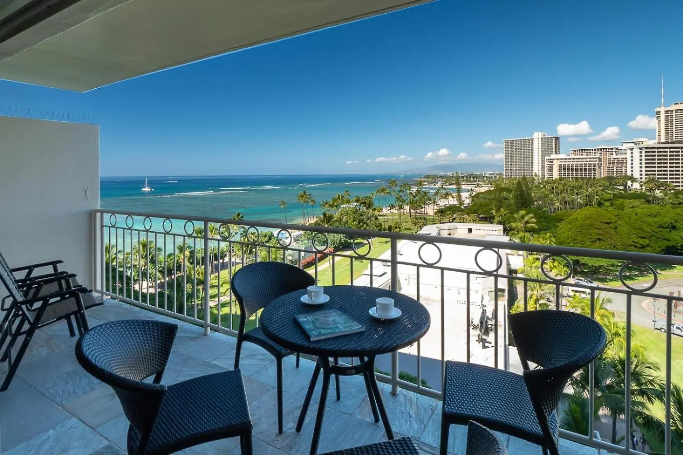 Waikiki Shore By Outrigger - Select Your Unit Honolulu United States