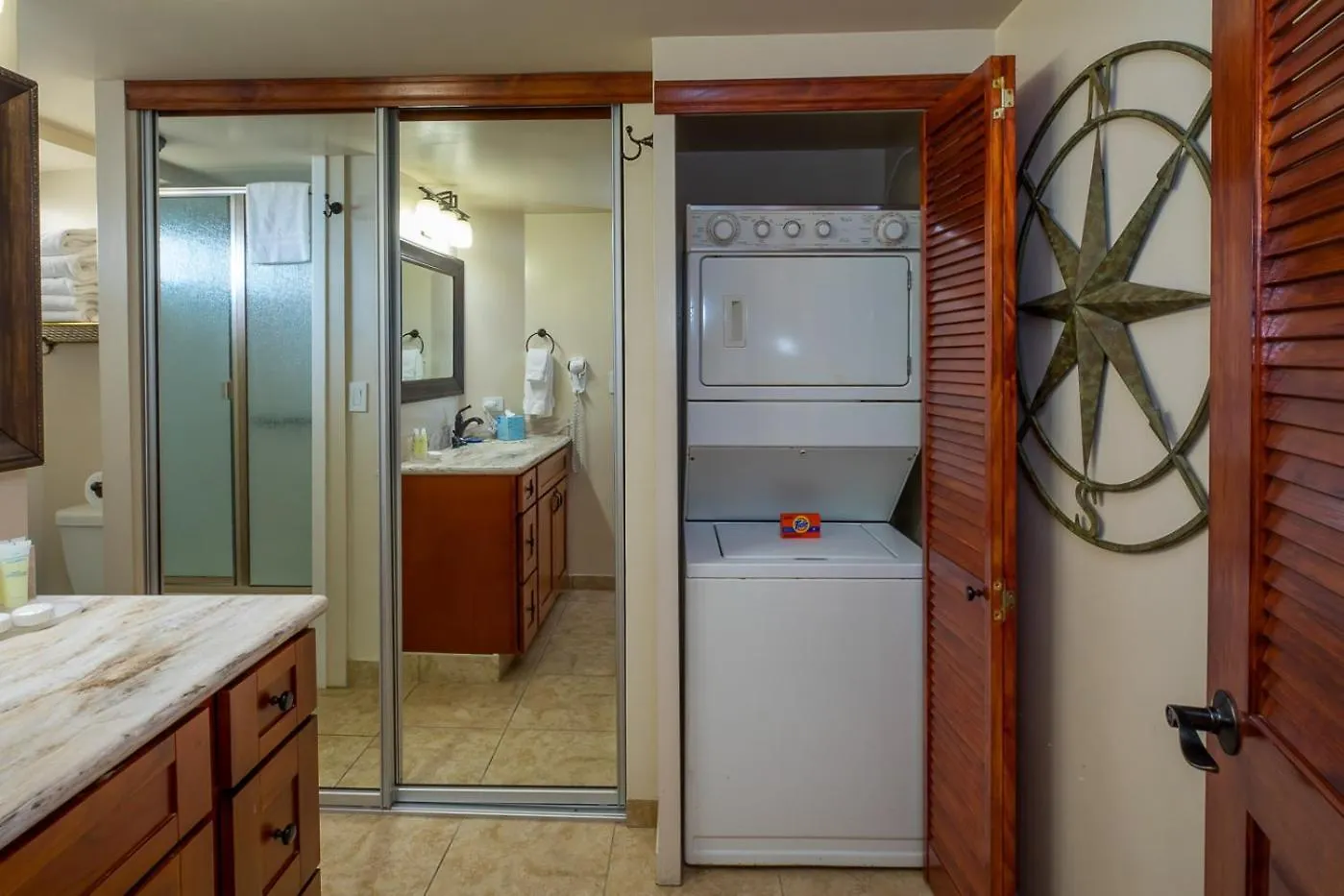 Waikiki Shore By Outrigger - Select Your Unit Honolulu 0*,  United States
