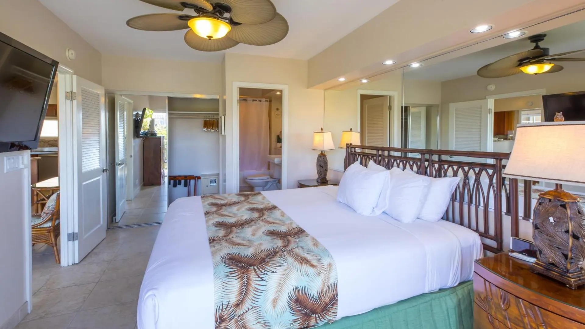 Waikiki Shore By Outrigger - Select Your Unit Honolulu