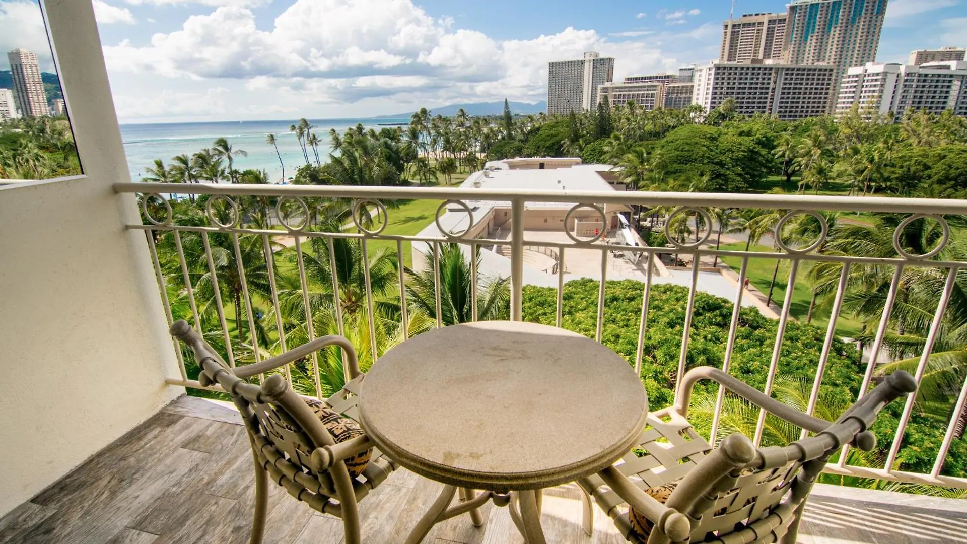 Waikiki Shore By Outrigger - Select Your Unit Honolulu United States