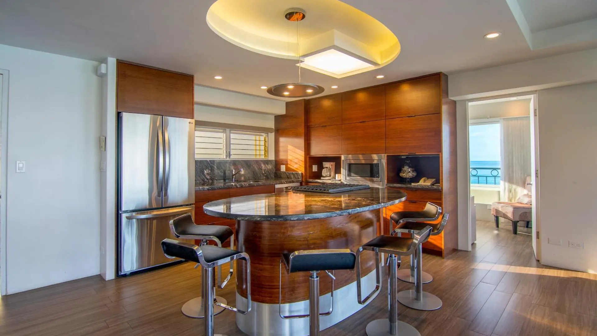 Apartment Waikiki Shore By Outrigger - Select Your Unit Honolulu