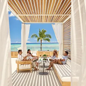 4* Feriested Outrigger Reef Waikiki