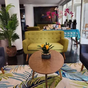 3* Hotel Waikiki