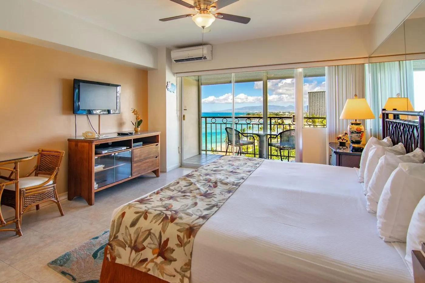 Waikiki Shore By Outrigger - Select Your Unit Honolulu Apartmán