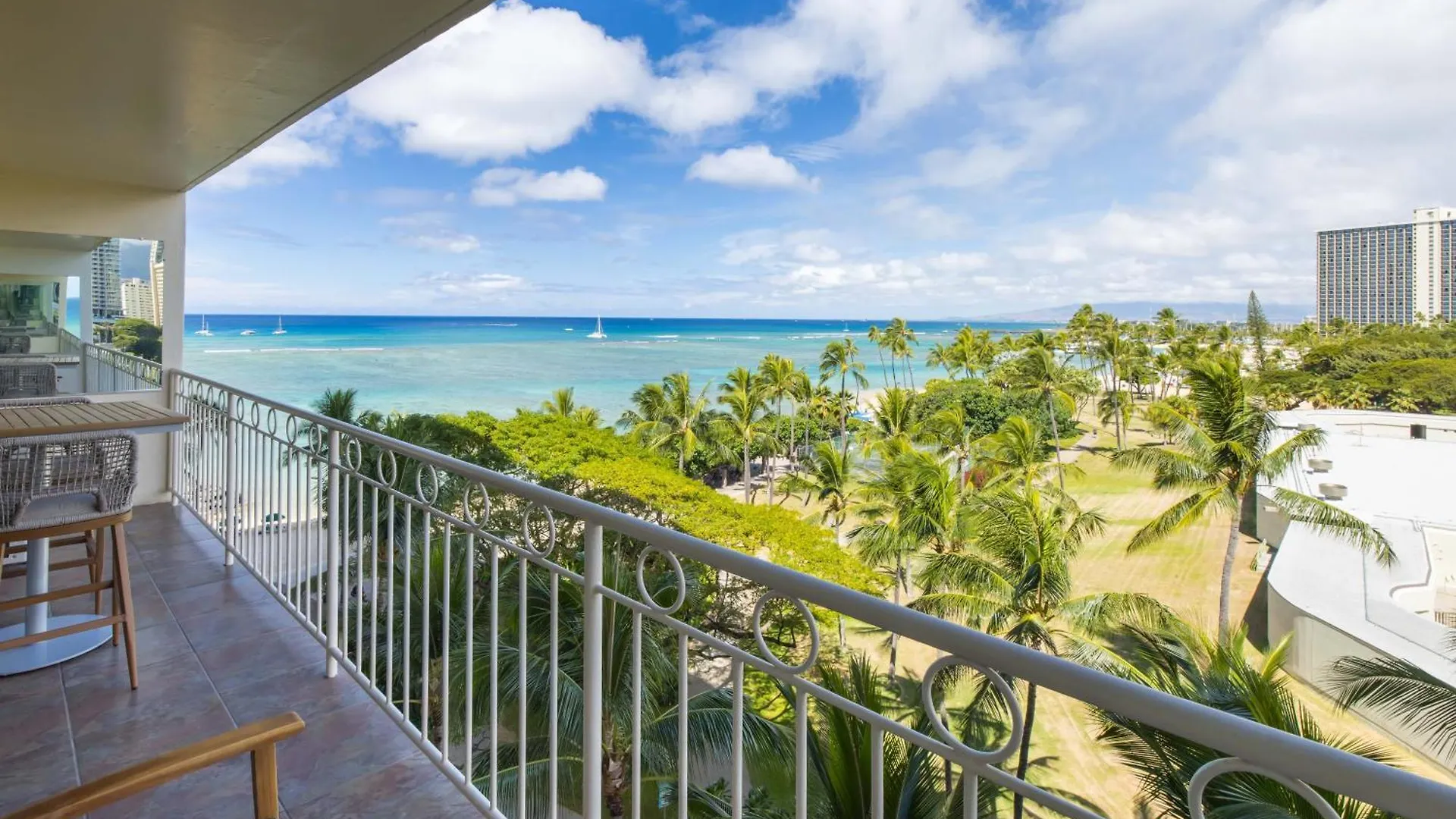 Waikiki Shore By Outrigger - Select Your Unit Honolulu Apartmán